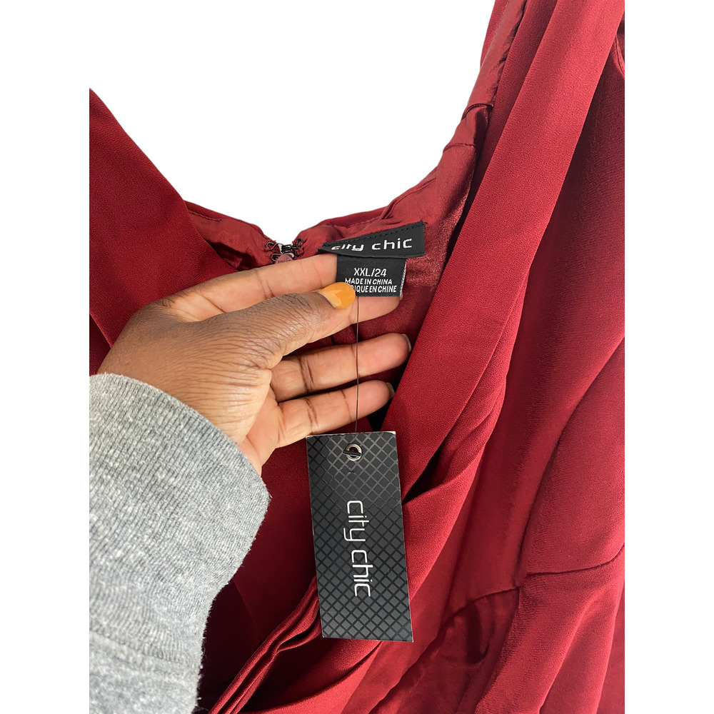 City Chic Off-Shoulder Maxi Dress in Wine - Picture 6 of 12
